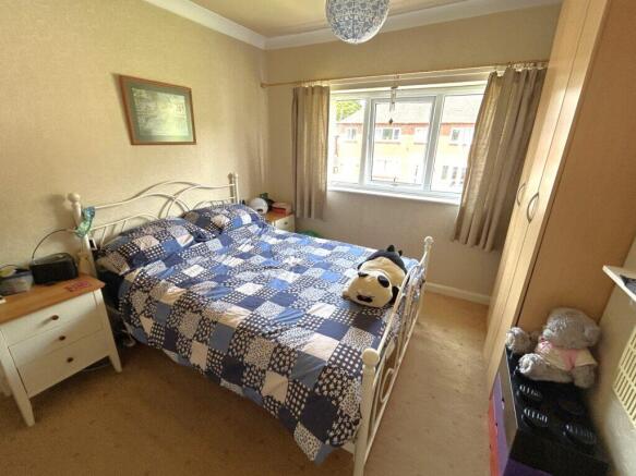 3 bed Terraced for sale Image 7
