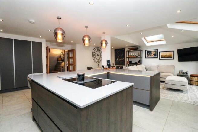Kitchen/Dining/Breakfast Room