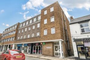 15, 30 38 Rycote Place, Cambridge Street, Aylesbury HP20 1RA