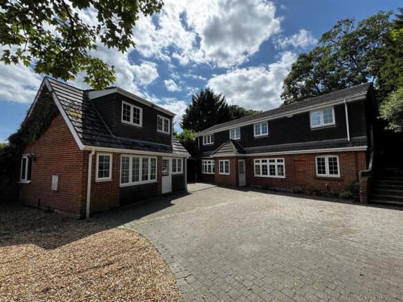 Maylings House & Mede House