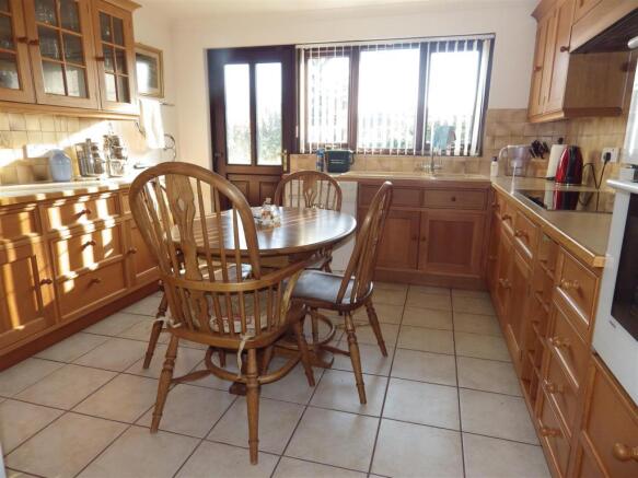 Kitchen/Dining Room