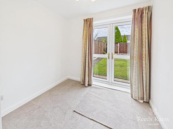 3 bed Semi-Detached for sale Image 9