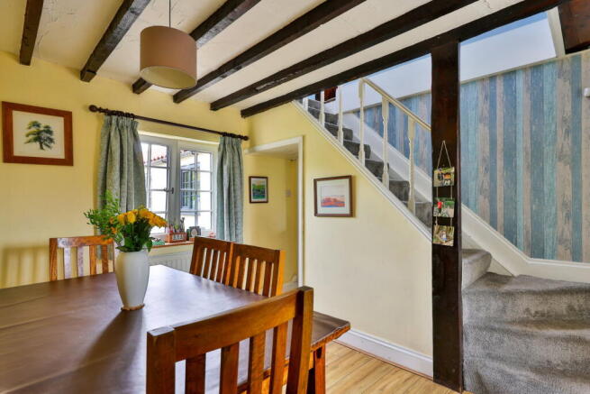 4 bed Detached for sale Image 10