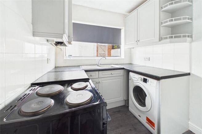 3 bed Semi-Detached for sale Image 8