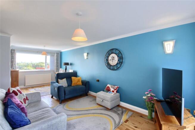 Chadderton Drive, Thornaby photo 4