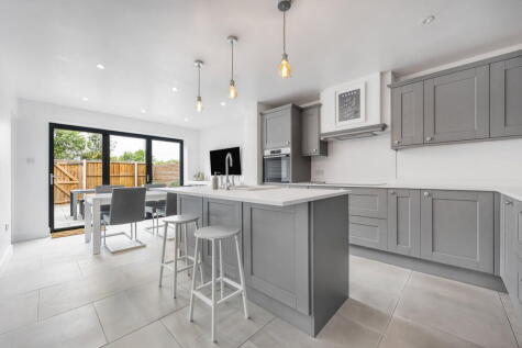 Paget Close, Marlow, SL7 1TP