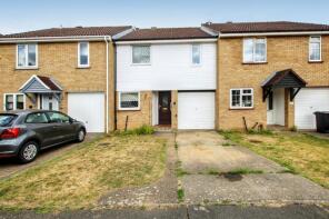 7, Brooklands Park, Laindon, Basildon SS15 6BE