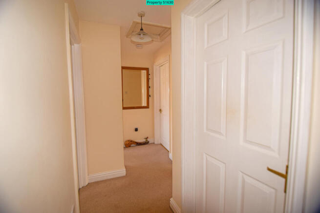 Fist Floor Entrance Hallway into Appartment.