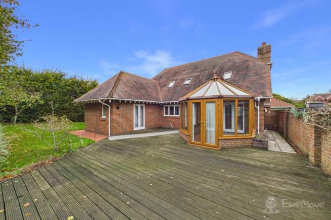 Petrel Way, Hawkinge, CT18 photo 2