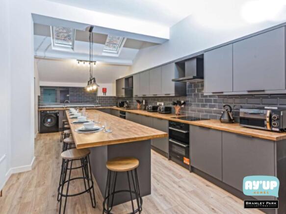 1 bed House Share to rent Image 4