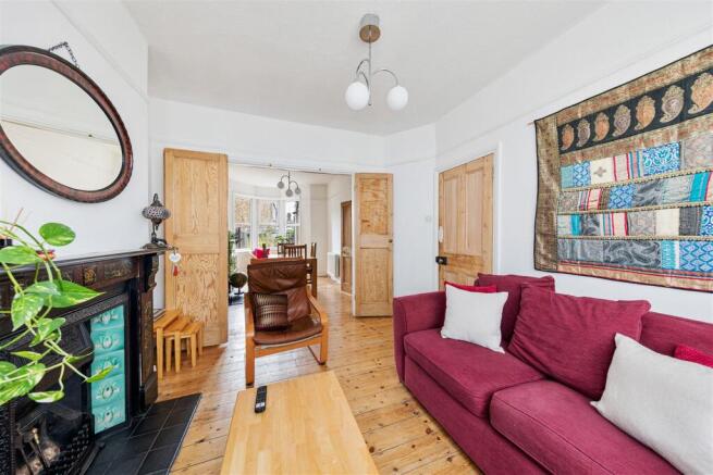 Haldane Road, East Ham photo 4