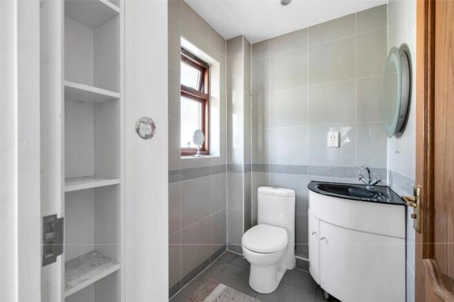 Ensuite