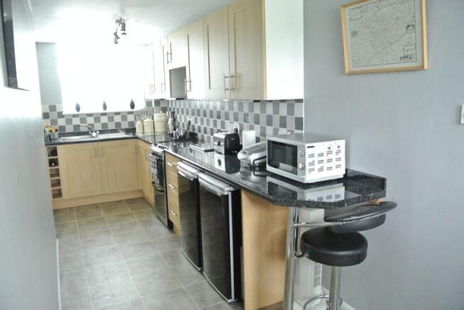 Kitchen Furthe...