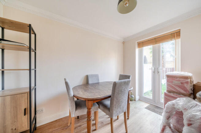 1405781-1-697b3cb...