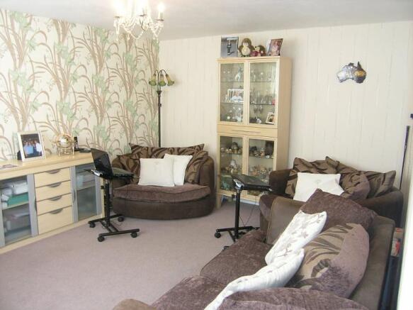 Lounge 1
