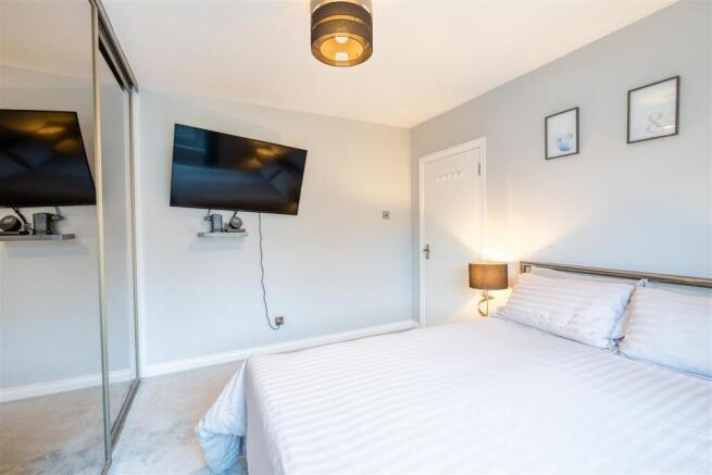 bedroom-2.jpg