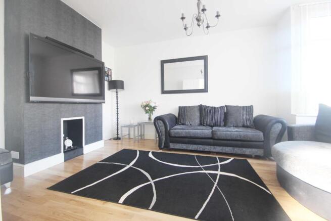 Lounge 2