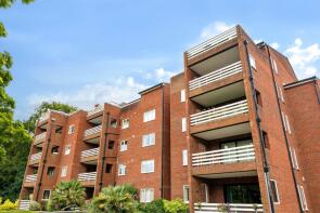 16, Forest Close, Chislehurst BR7 5QS