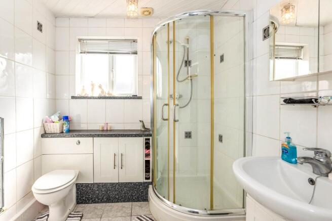 Ground floor shower