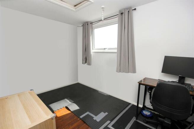 Bedroom 3.JPG