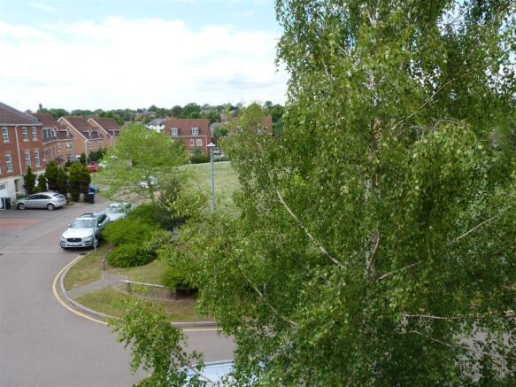 VIEW OVER GREEN