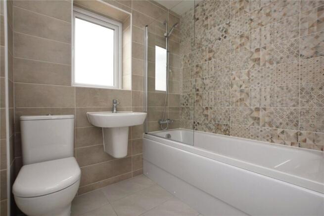 4 bed Semi-Detached for sale Image 9