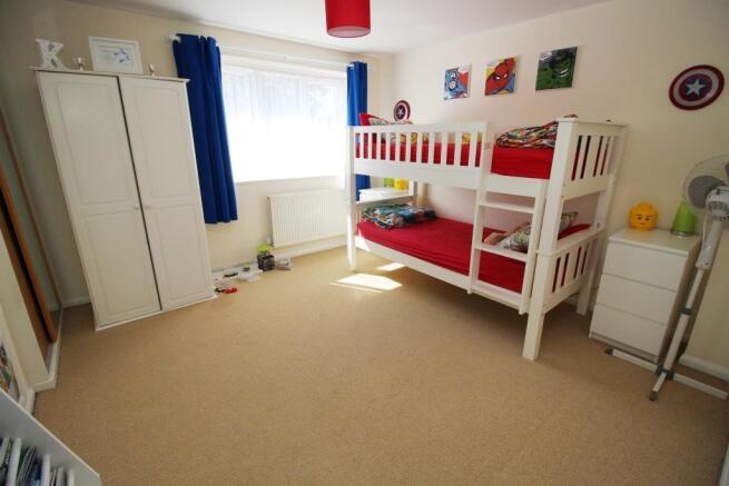 23 Albury Gardens - 