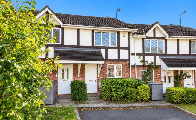 2-bed terraced on Percheron Drive, Knaphill, Woking, Surrey, GU21, £389,950