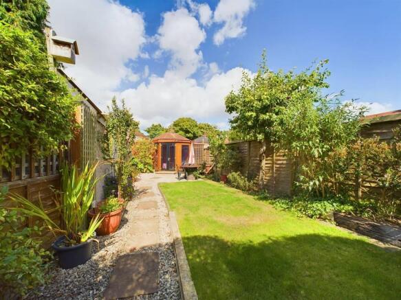 3 bed Semi-Detached for sale Image 12