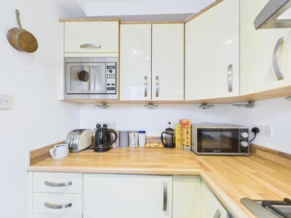 1 bed Apartment for sale Image 8