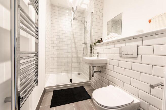 1 bed Apartment to rent Image 4