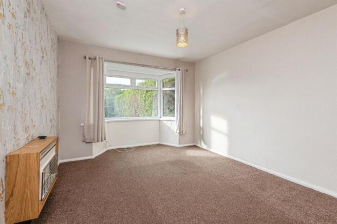Edge Avenue, Dewsbury photo 4