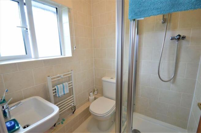 EN SUITE