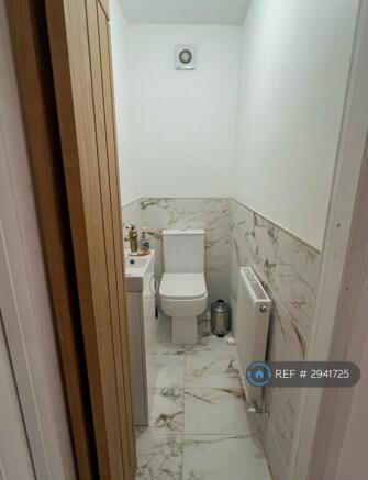 3 bed Semi-Detached to rent Image 9