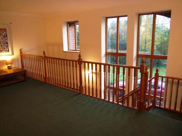Photo 9