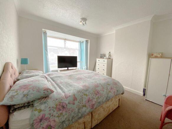 Bedroom 1 (Double)