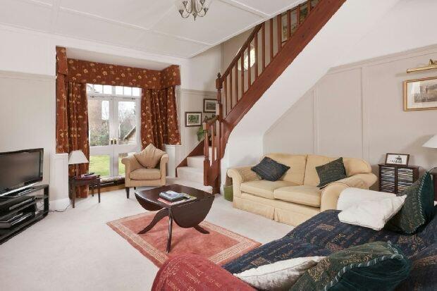 Drawing Room Photo 2