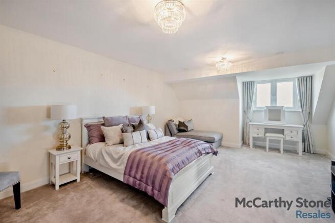 1 bed Apartment for sale Image 7