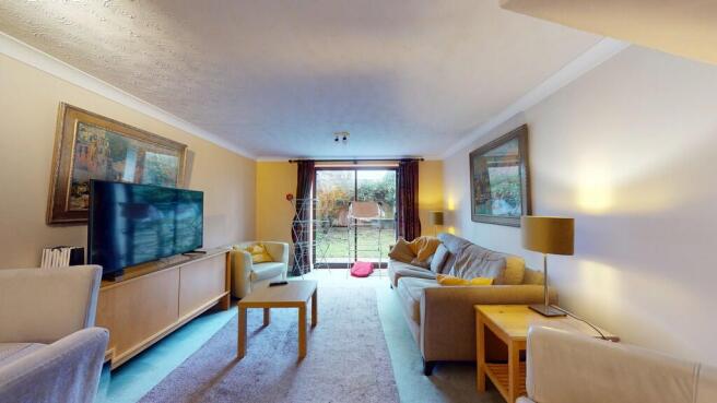 Living Area - Ang...