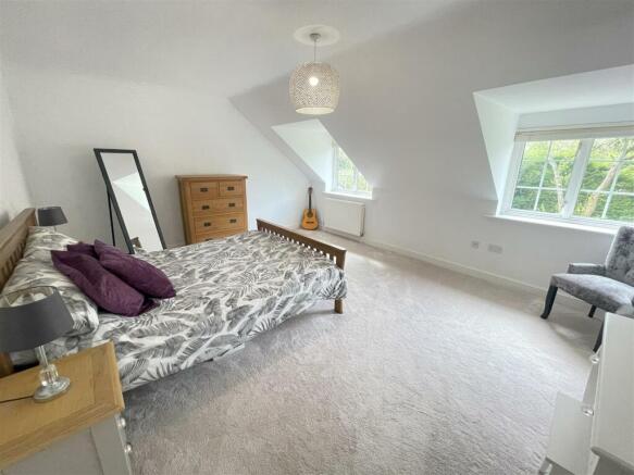 bedroom.jpg