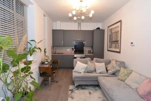 Flat 2, Link House Elmfield, Millbrook Road East, Southampton SO15 1HY
