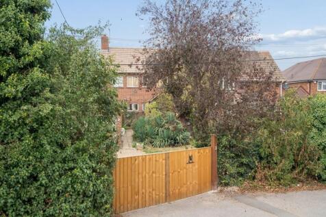 Little Sutton Lane, Iver, SL3
