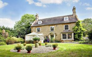 White Hall, Watling Street, Northampton NN7 4RZ