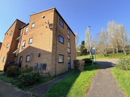 Central Acre, Yeovil, Somerset, BA20 1NU