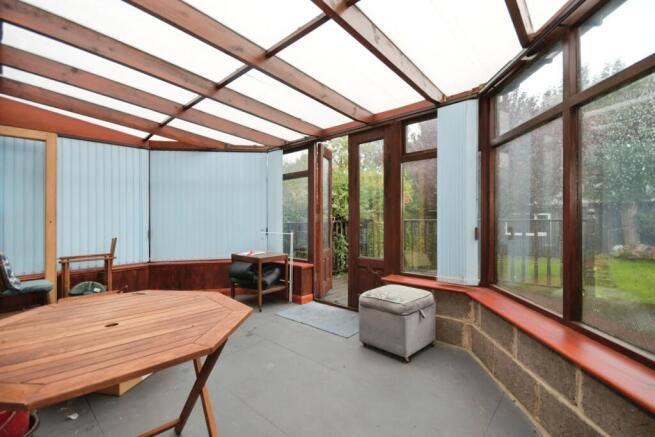 4 bed Semi-Detached for sale Image 9