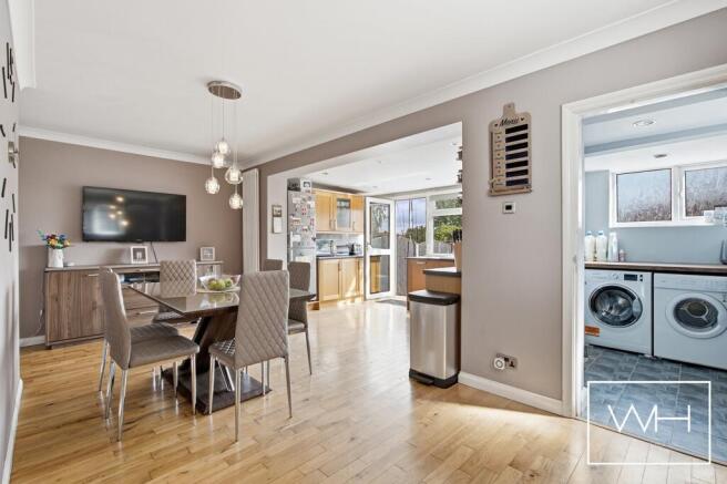 3 bed Semi-Detached for sale Image 11