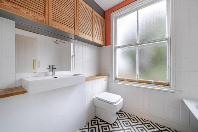 1414638-8-698f694...