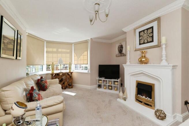 3 bed Semi-Detached for sale Image 7