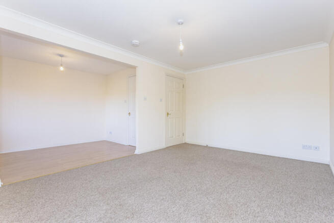 Lounge & Dining Room