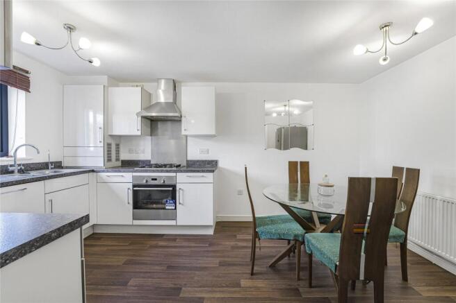 Kitchen/Dining